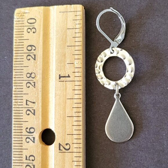 TEARDROP Hammered Circle Coin Stainless Steel Lever Back Earrings Minimalist - Picture 4 of 4